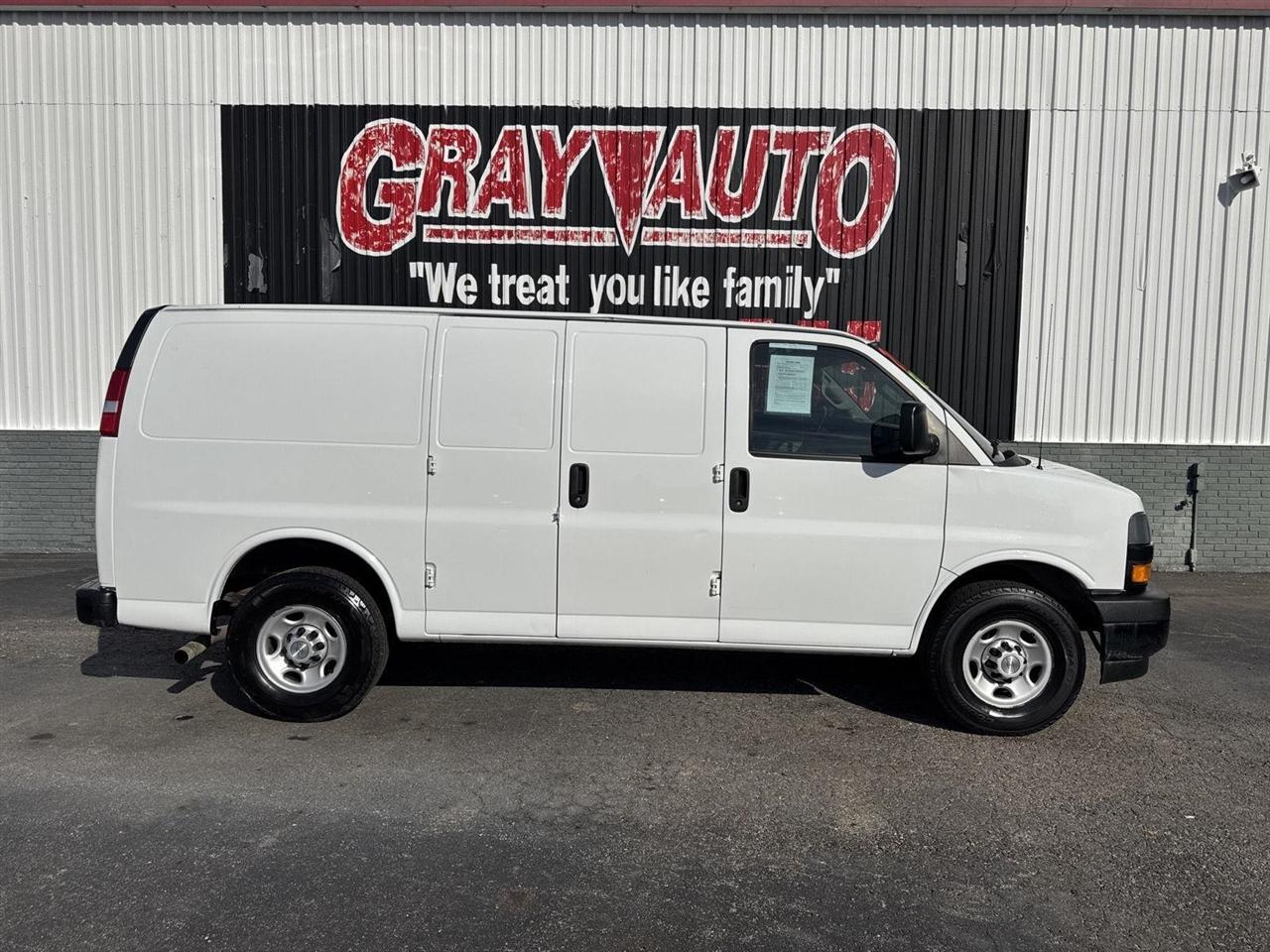 2020 Chevrolet Express Cargo Van RWD 2500 135"