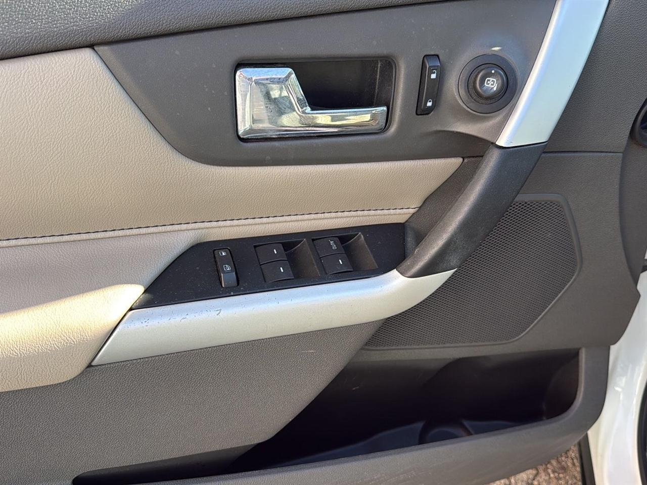 Ford Edge 4dr Limited FWD 2011