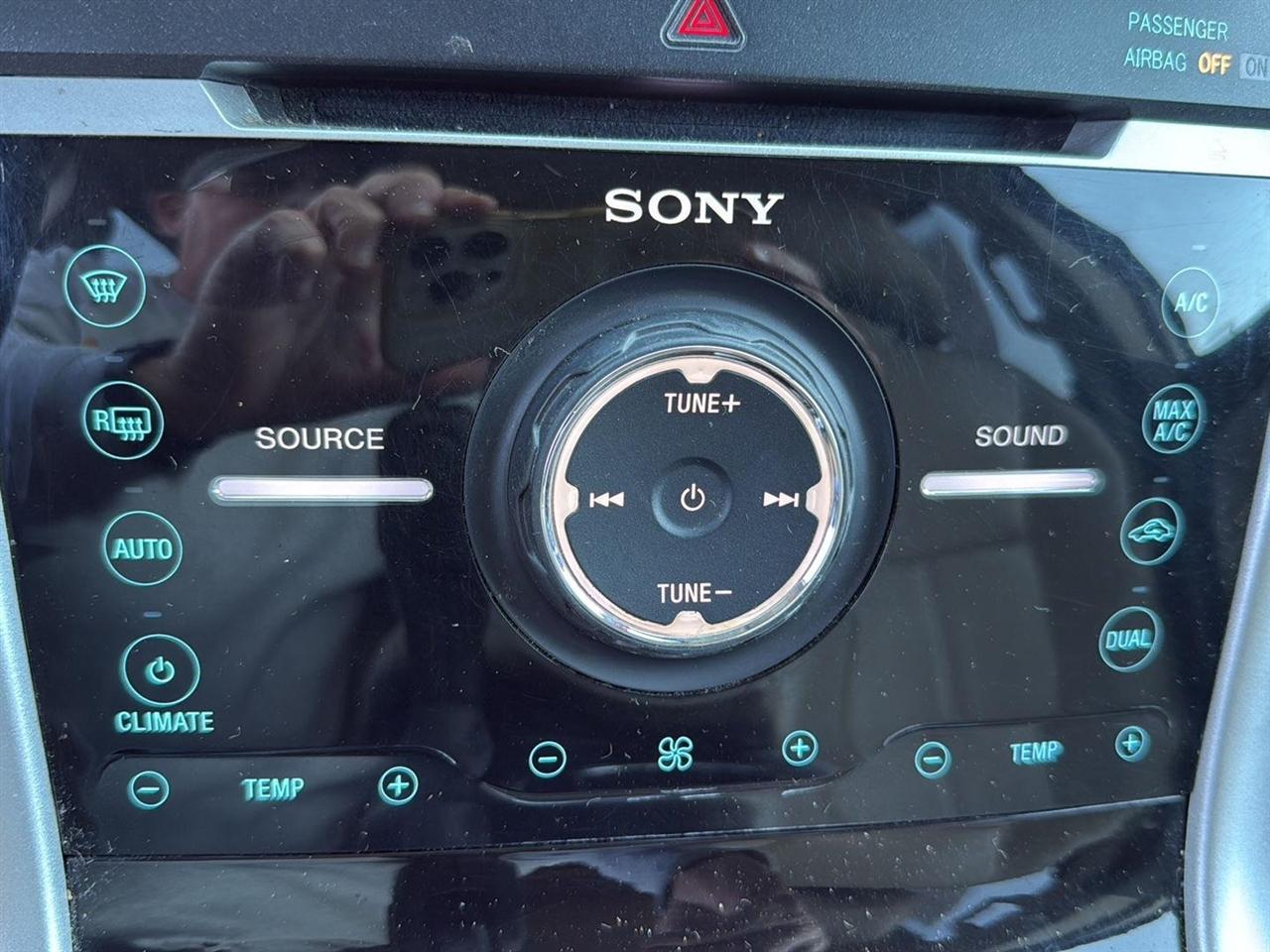 Ford Edge 4dr Limited FWD 2011