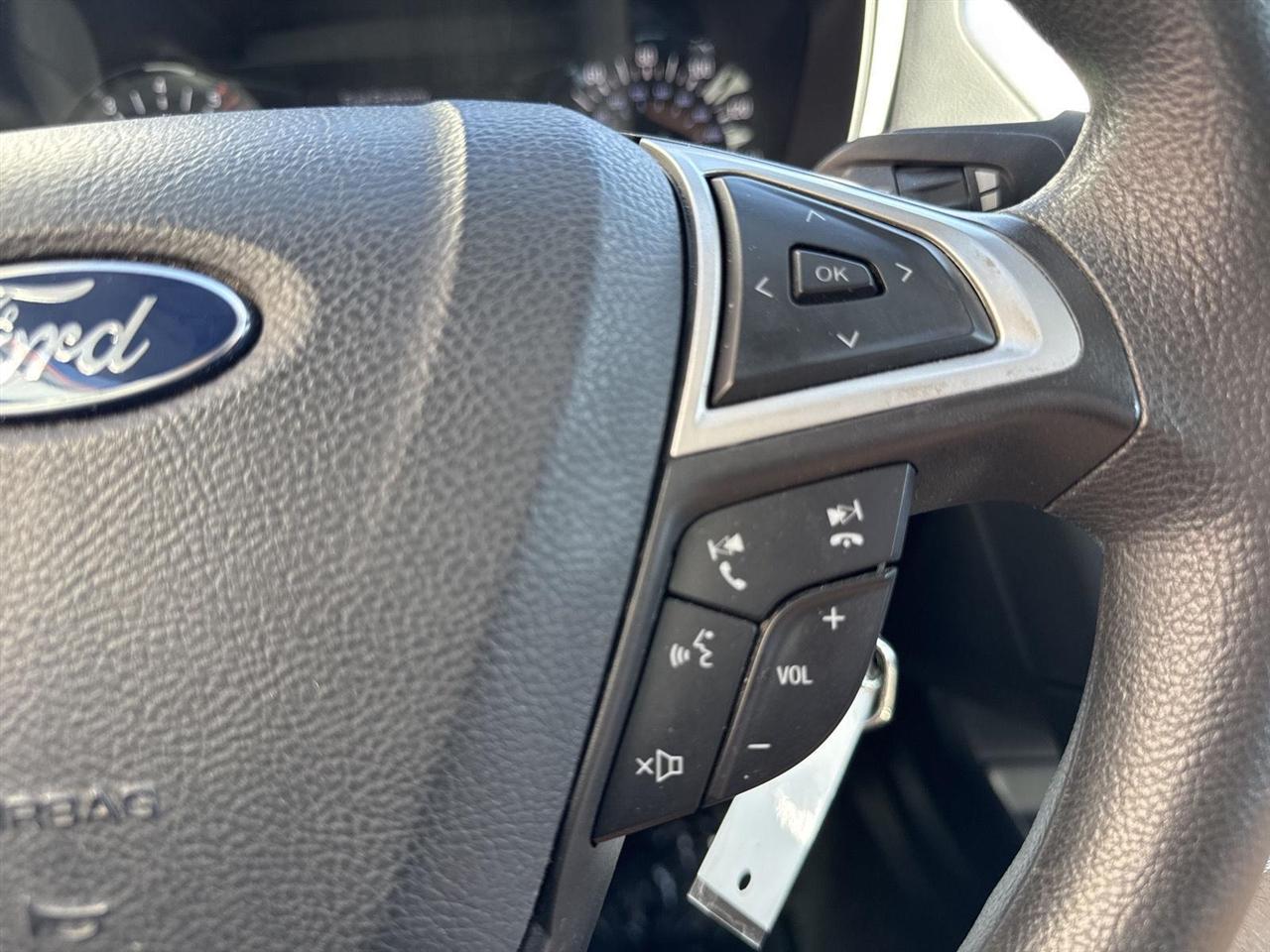 Ford Fusion 4dr Sdn SE FWD 2015