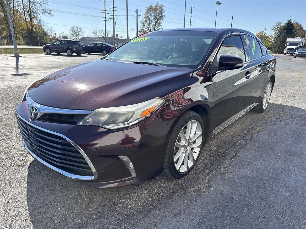 Toyota Avalon 4dr Sdn XLE Premium (Natl) 2016