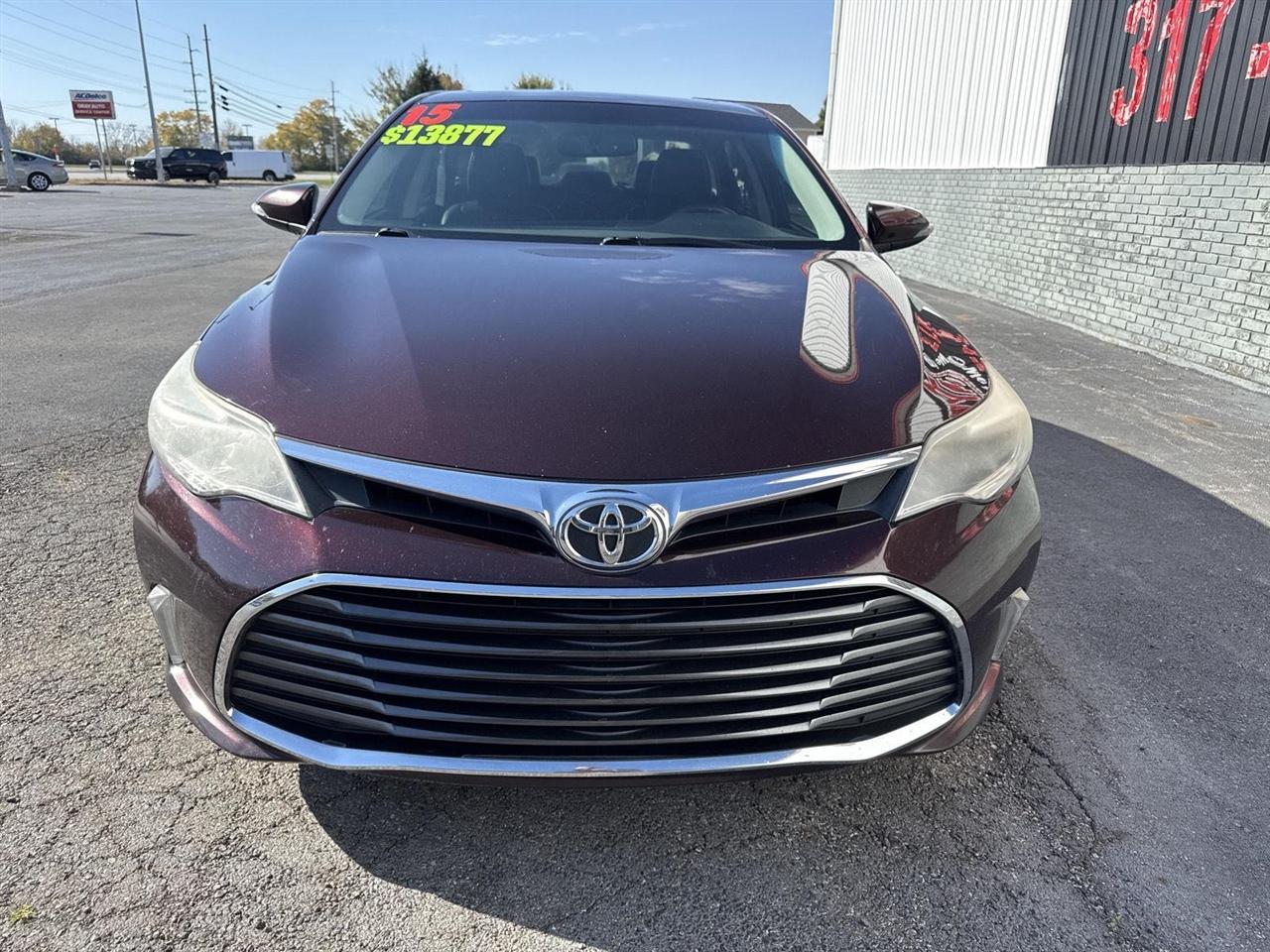 Toyota Avalon 4dr Sdn XLE Premium (Natl) 2016