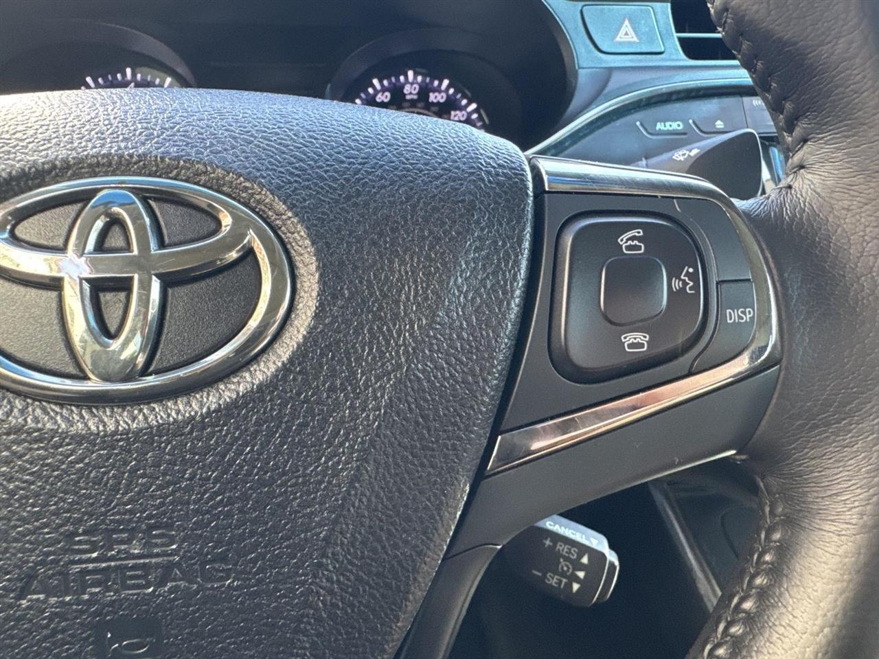 Toyota Avalon 4dr Sdn XLE Premium (Natl) 2016