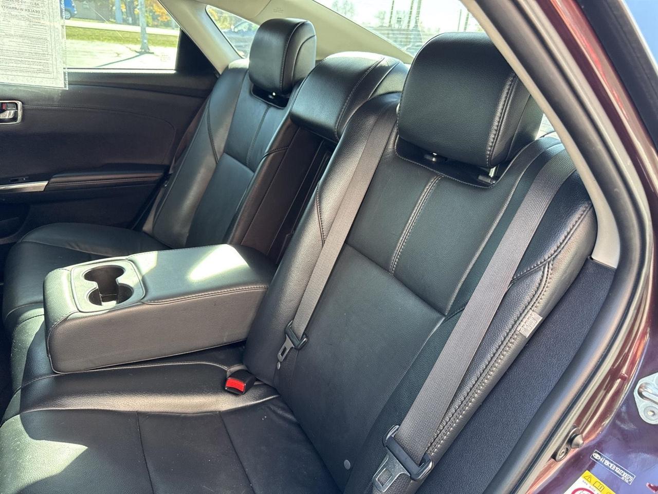 Toyota Avalon 4dr Sdn XLE Premium (Natl) 2016