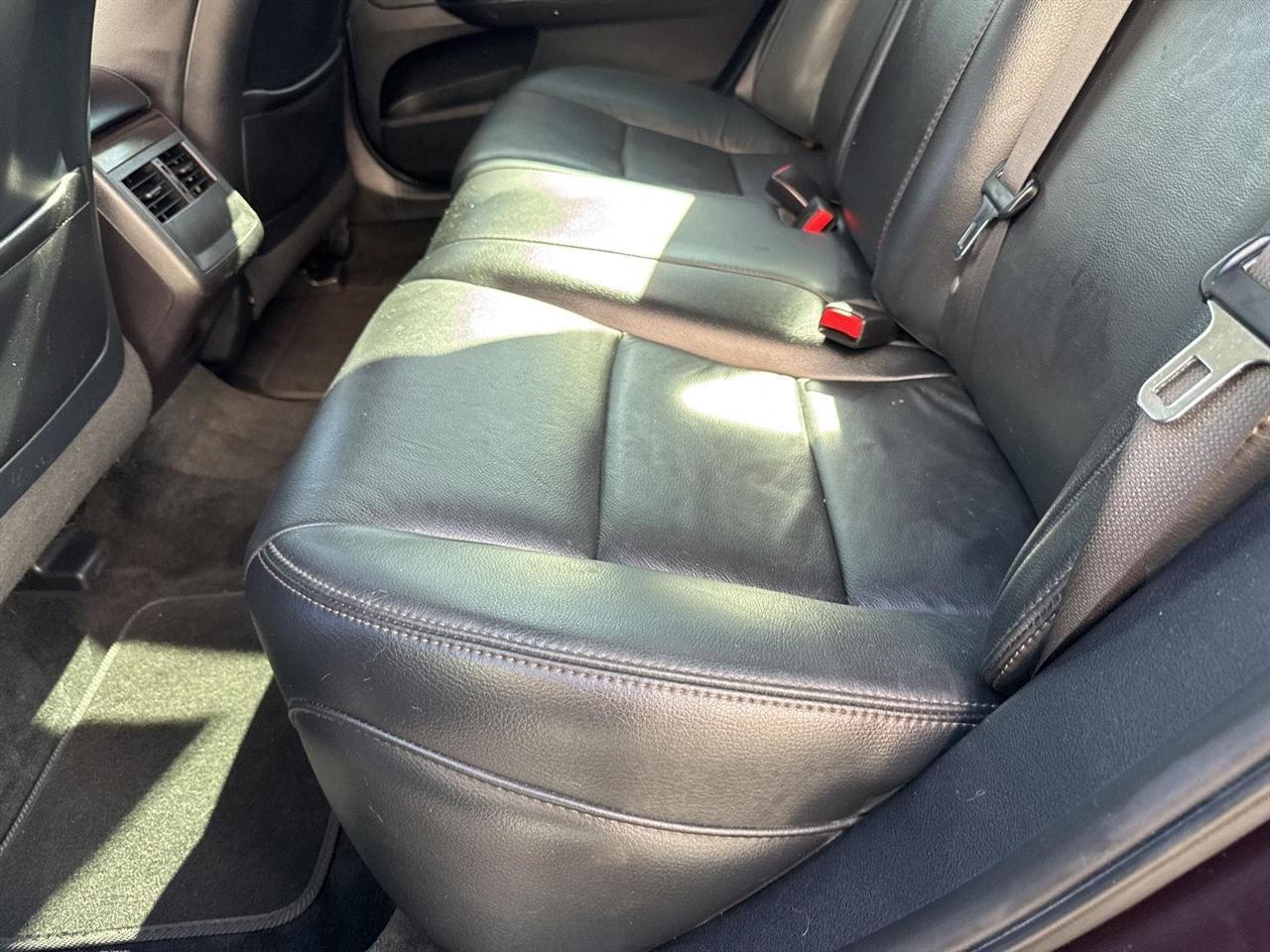 Toyota Avalon 4dr Sdn XLE Premium (Natl) 2016