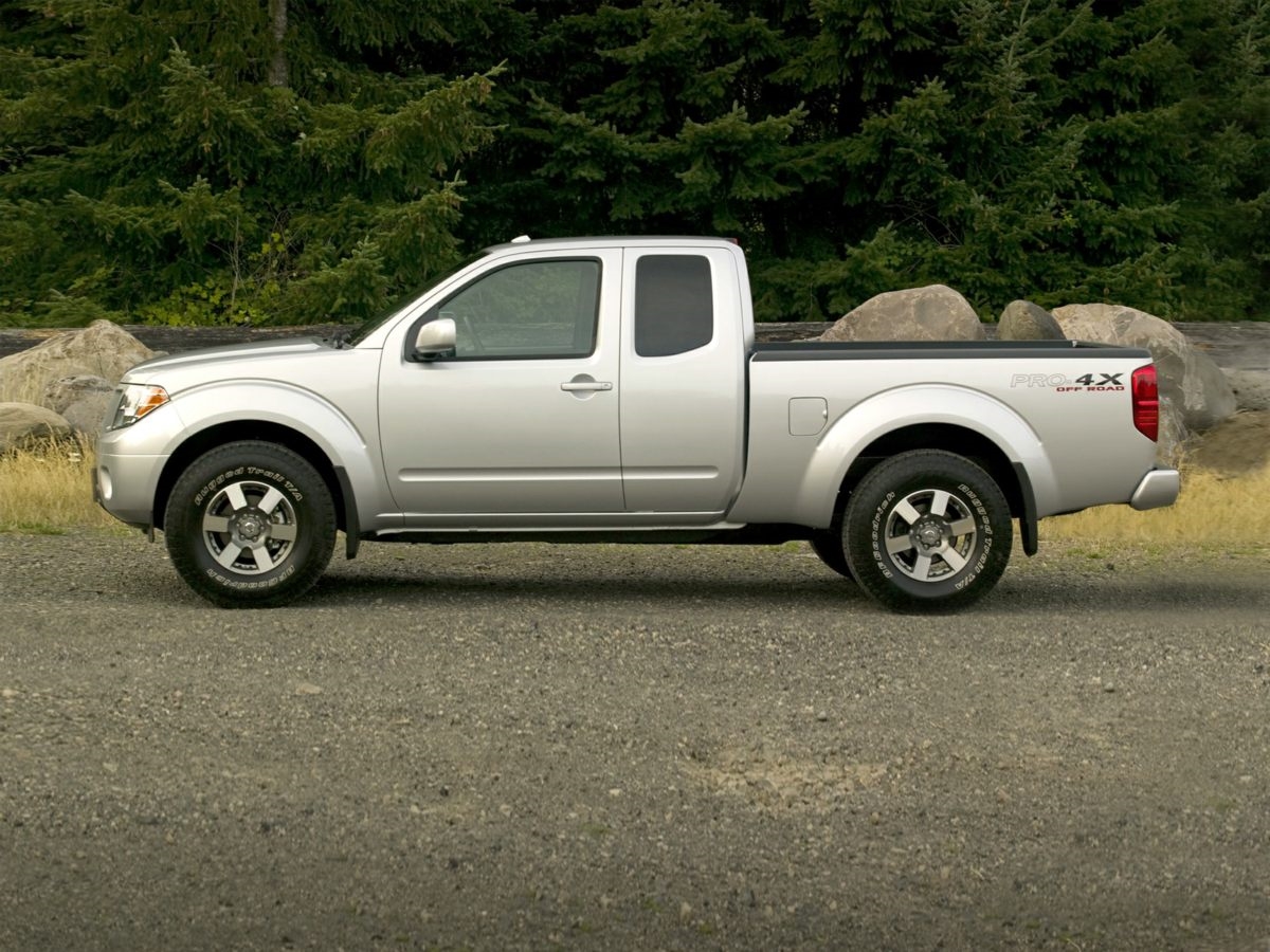Nissan Frontier  2010
