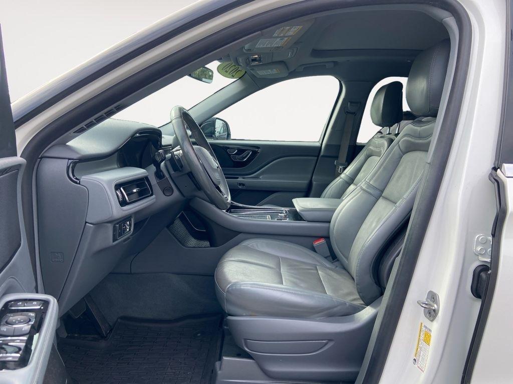 Lincoln Aviator  2020