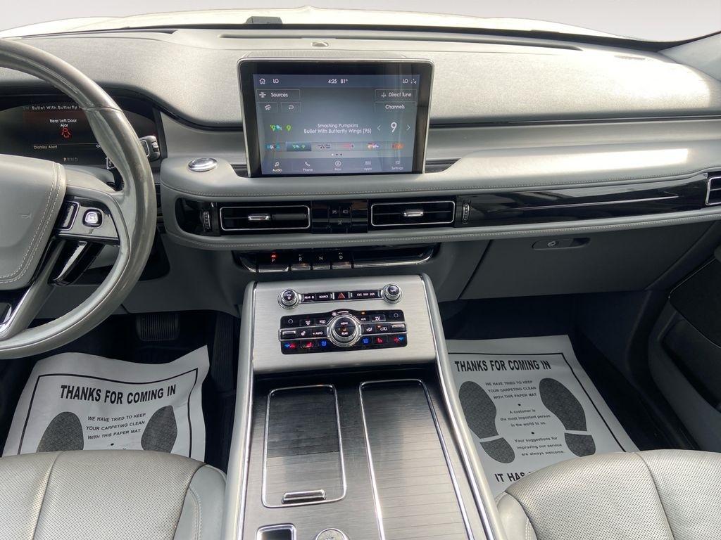 Lincoln Aviator  2020