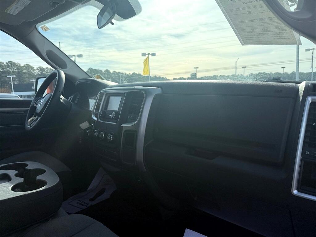 RAM 1500 Classic  2024