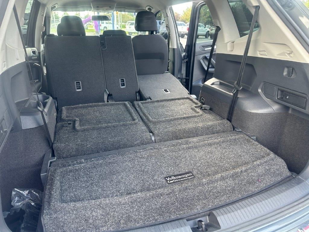 Volkswagen Tiguan  2021