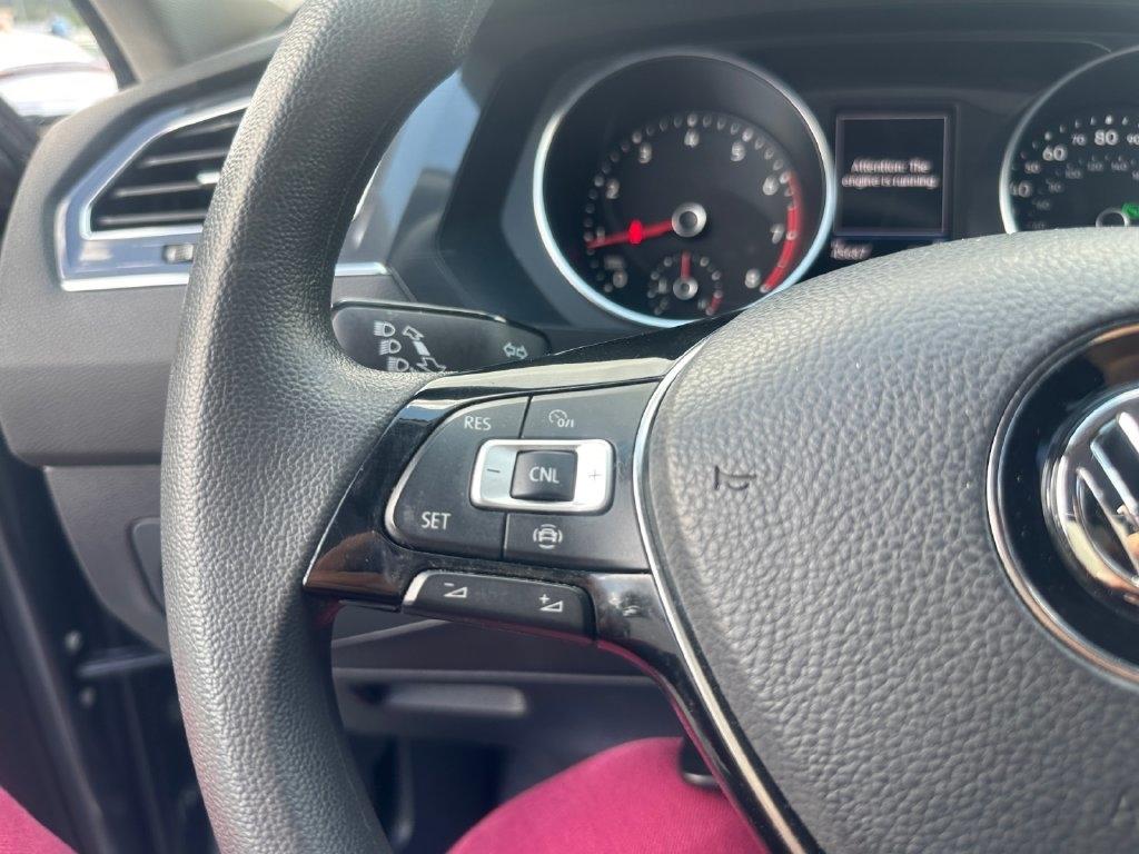 Volkswagen Tiguan  2021