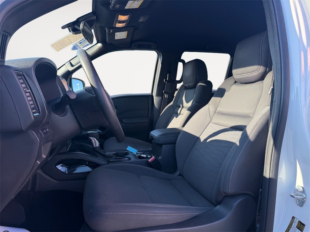 Nissan Frontier  2023