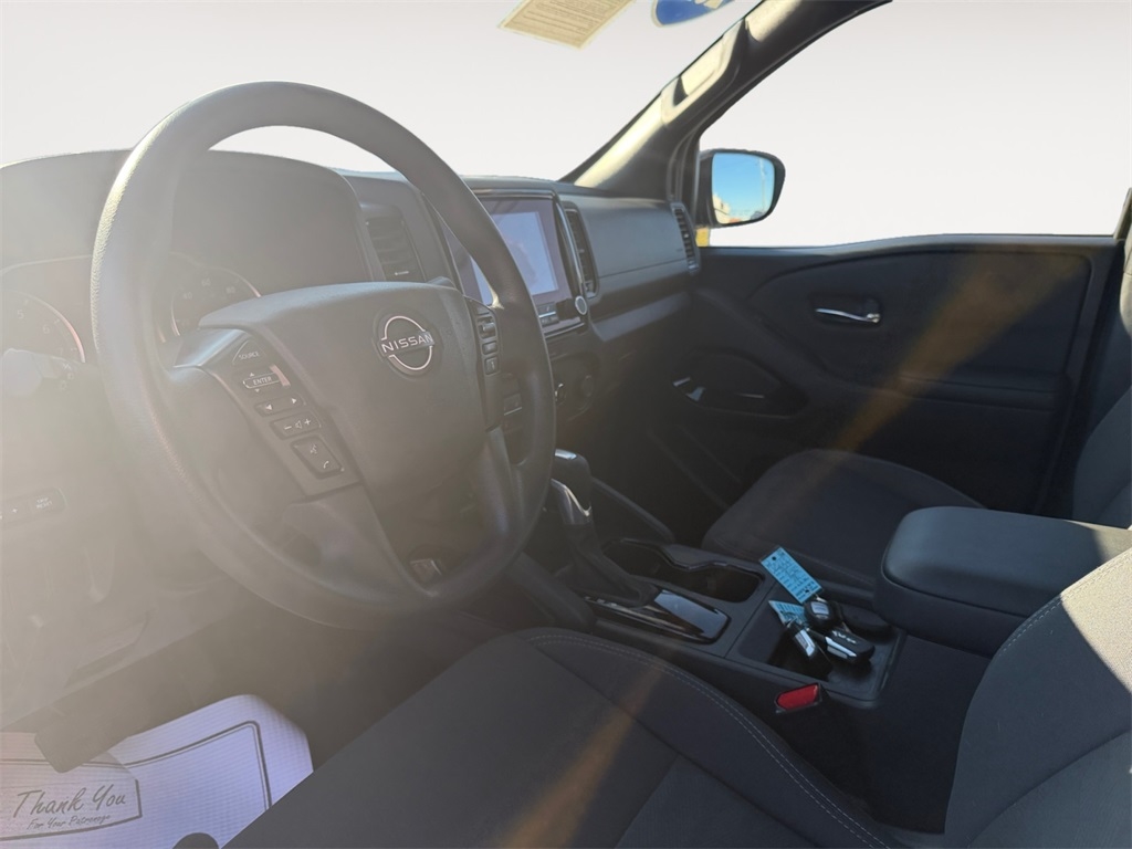 Nissan Frontier  2023