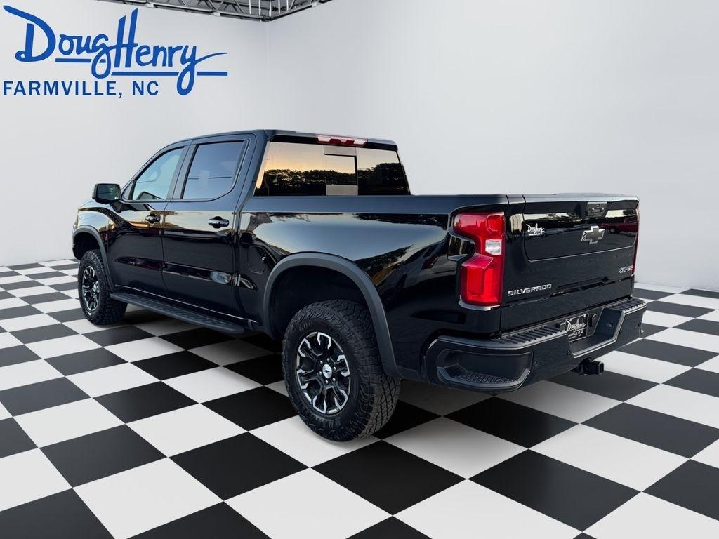 Chevrolet Silverado 1500  2025