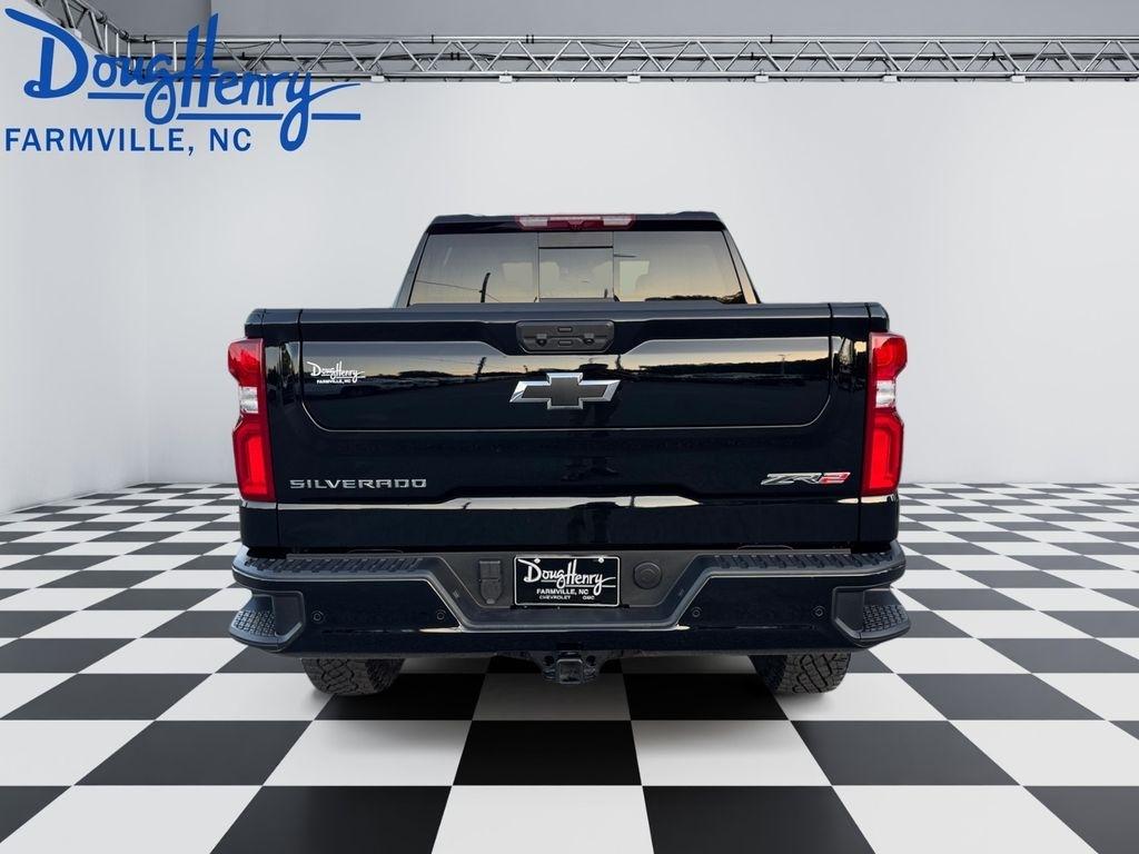 Chevrolet Silverado 1500  2025