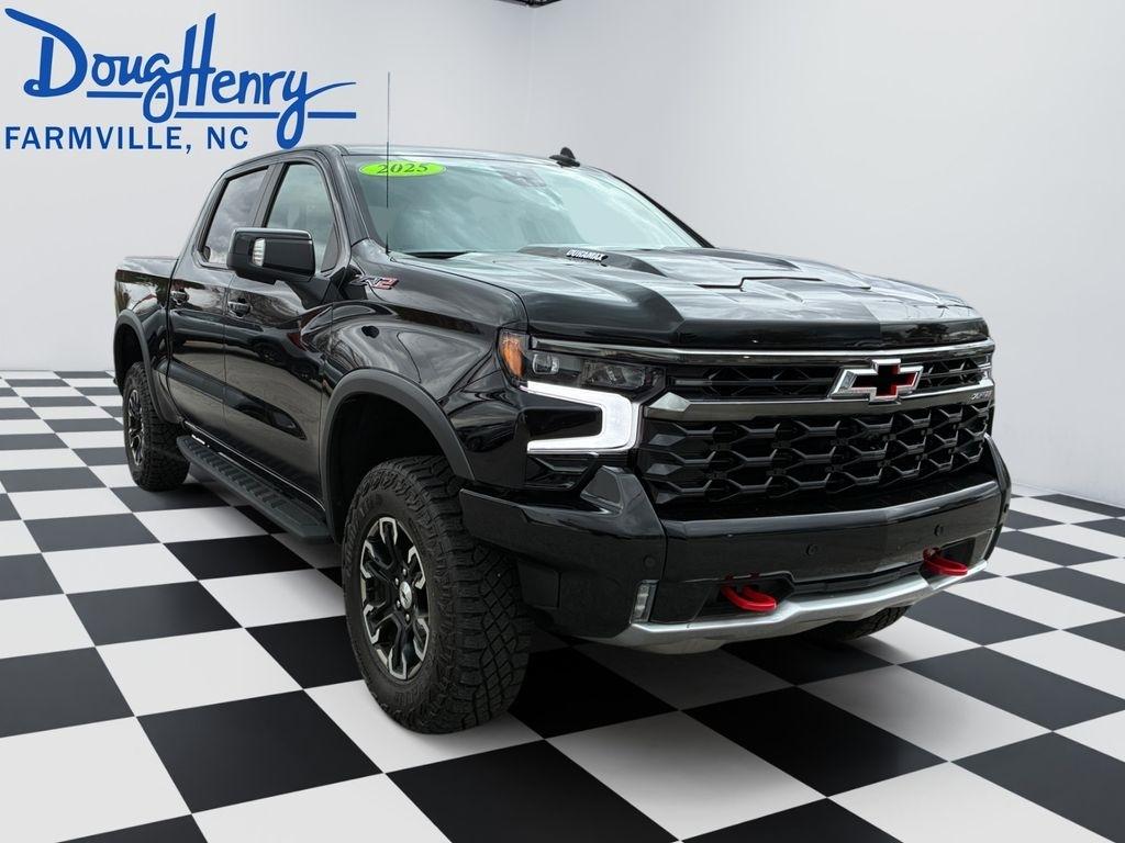 Chevrolet Silverado 1500  2025