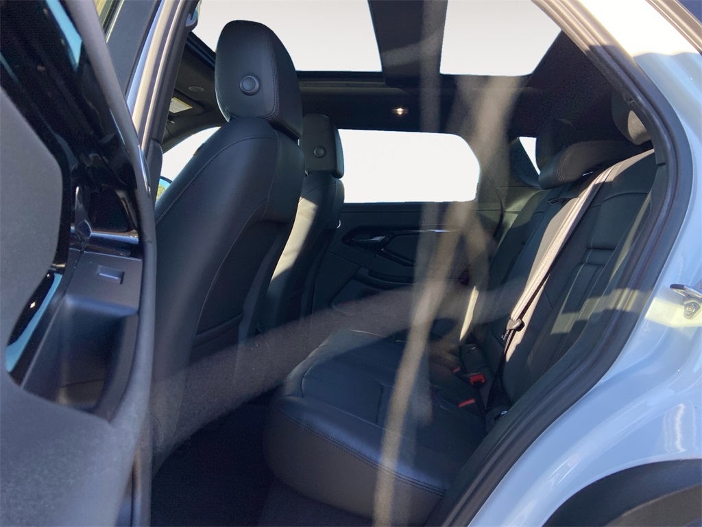 Land Rover Range Rover Evoque  2024