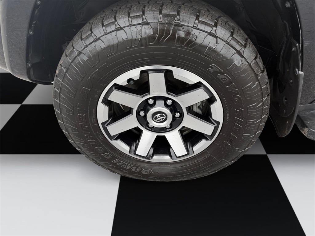 Toyota 4Runner  2021 Toyota 4Runner  2021