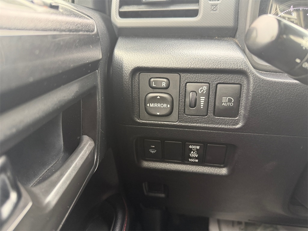 Toyota 4Runner  2021 Toyota 4Runner  2021
