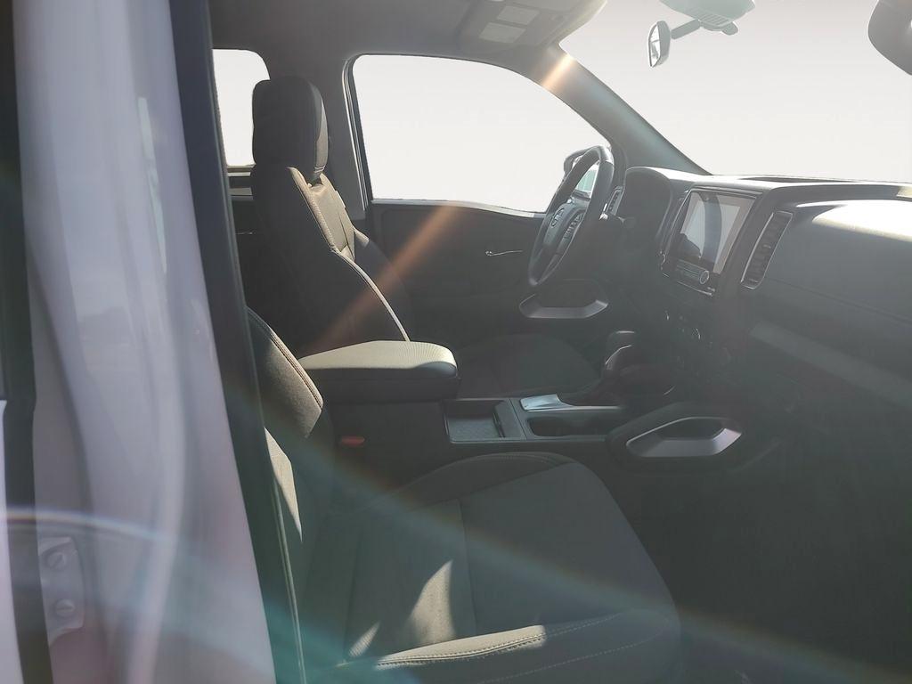 Nissan Frontier  2024