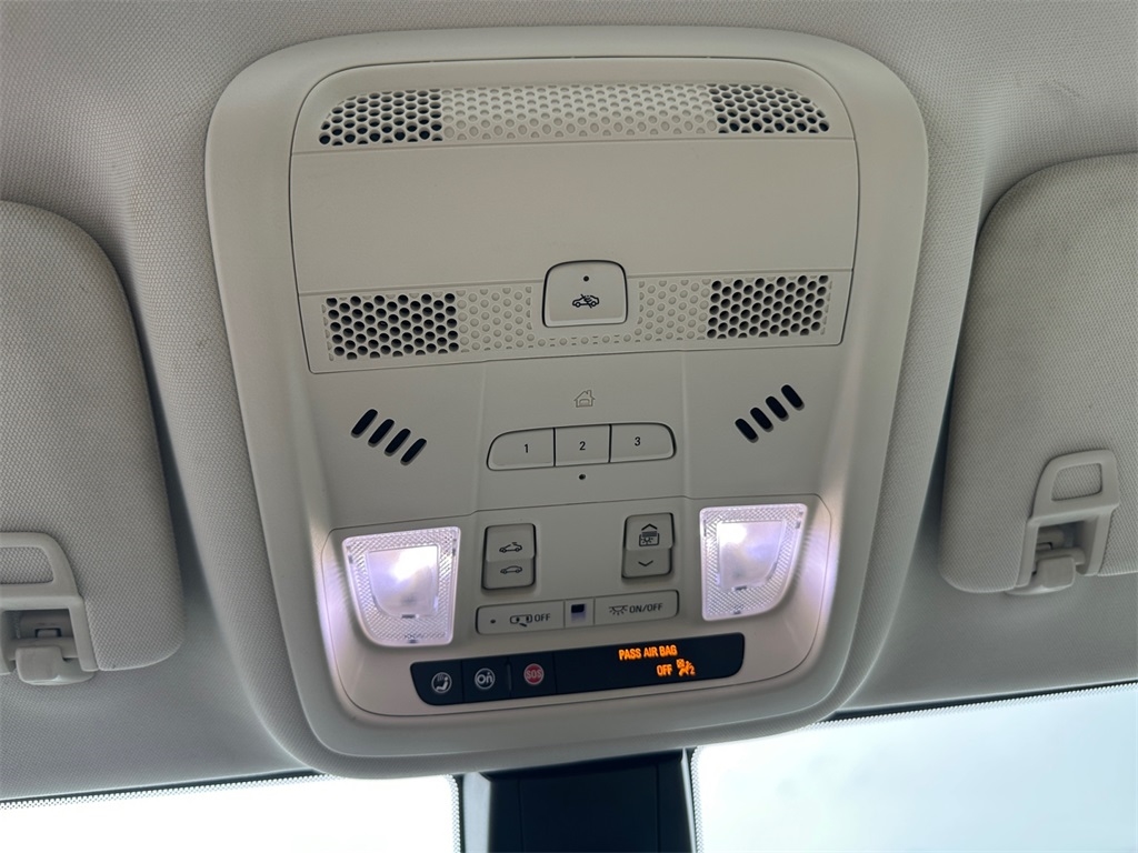Cadillac XT6  2020 Cadillac XT6  2020