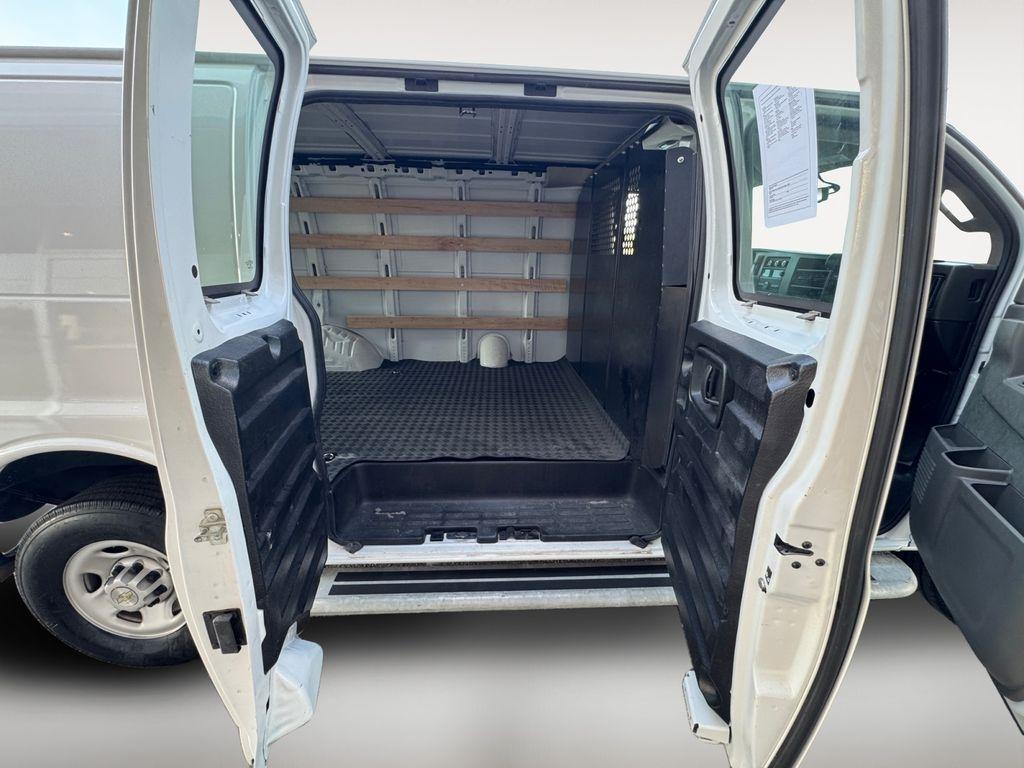 Chevrolet Express Cargo Van  2024