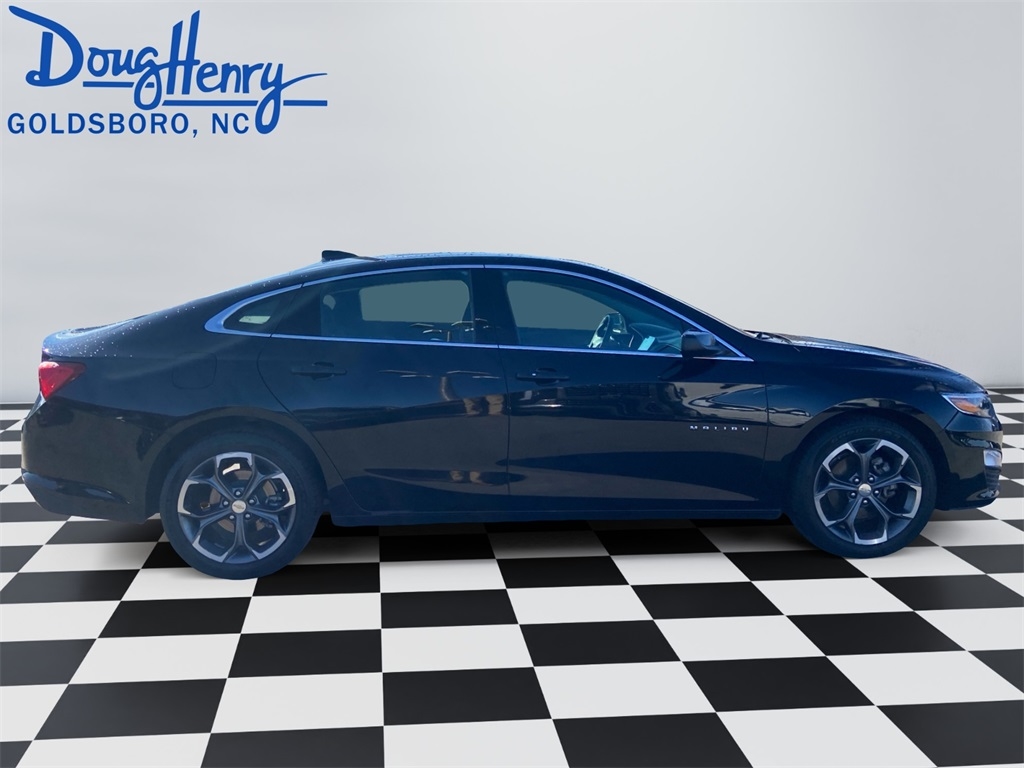 Chevrolet Malibu  2023