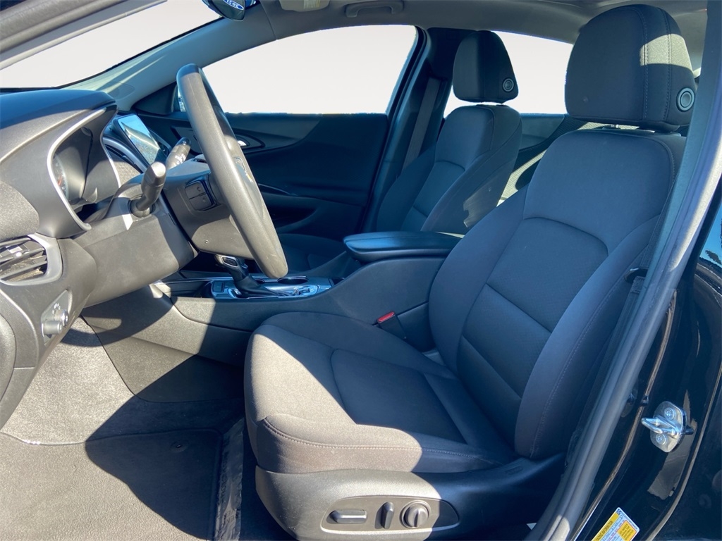 Chevrolet Malibu  2023