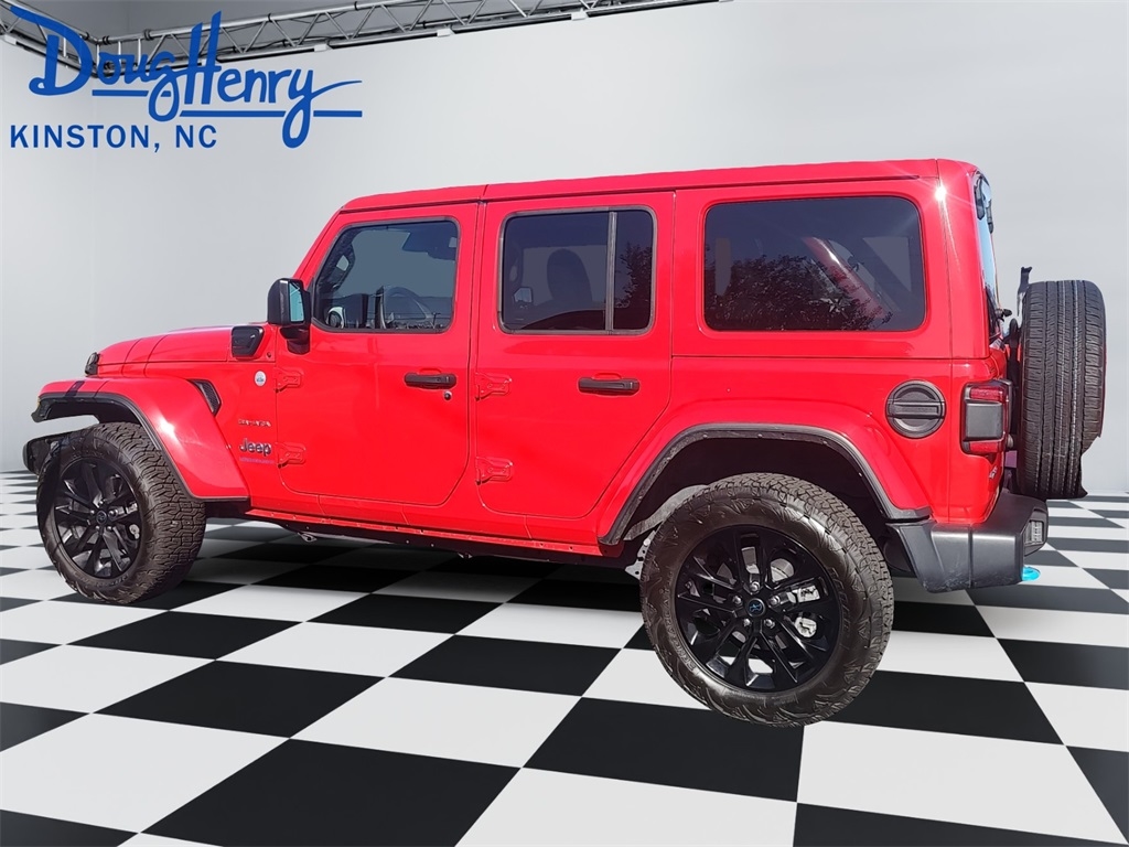2024 Jeep Wrangler 4xe Sahara photo 2