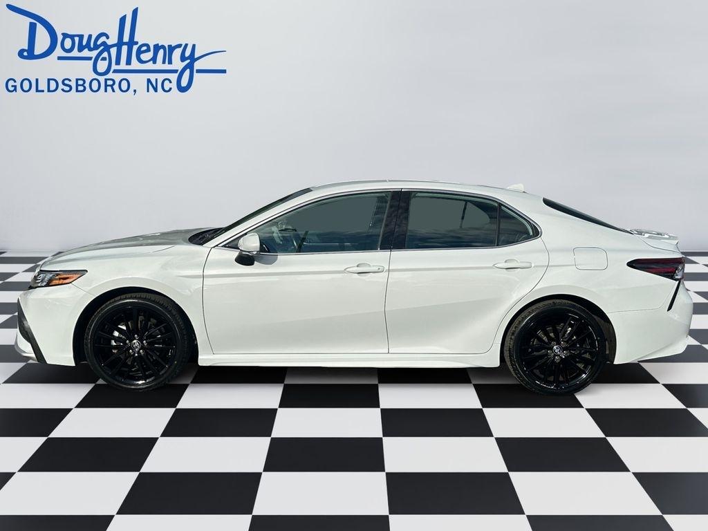 Toyota Camry  2024