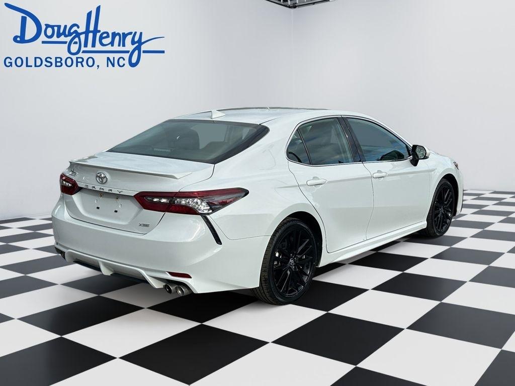 Toyota Camry  2024