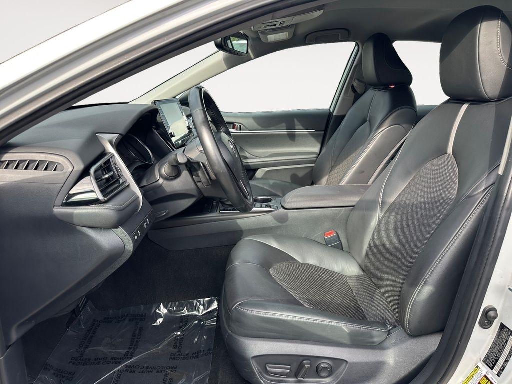Toyota Camry  2024