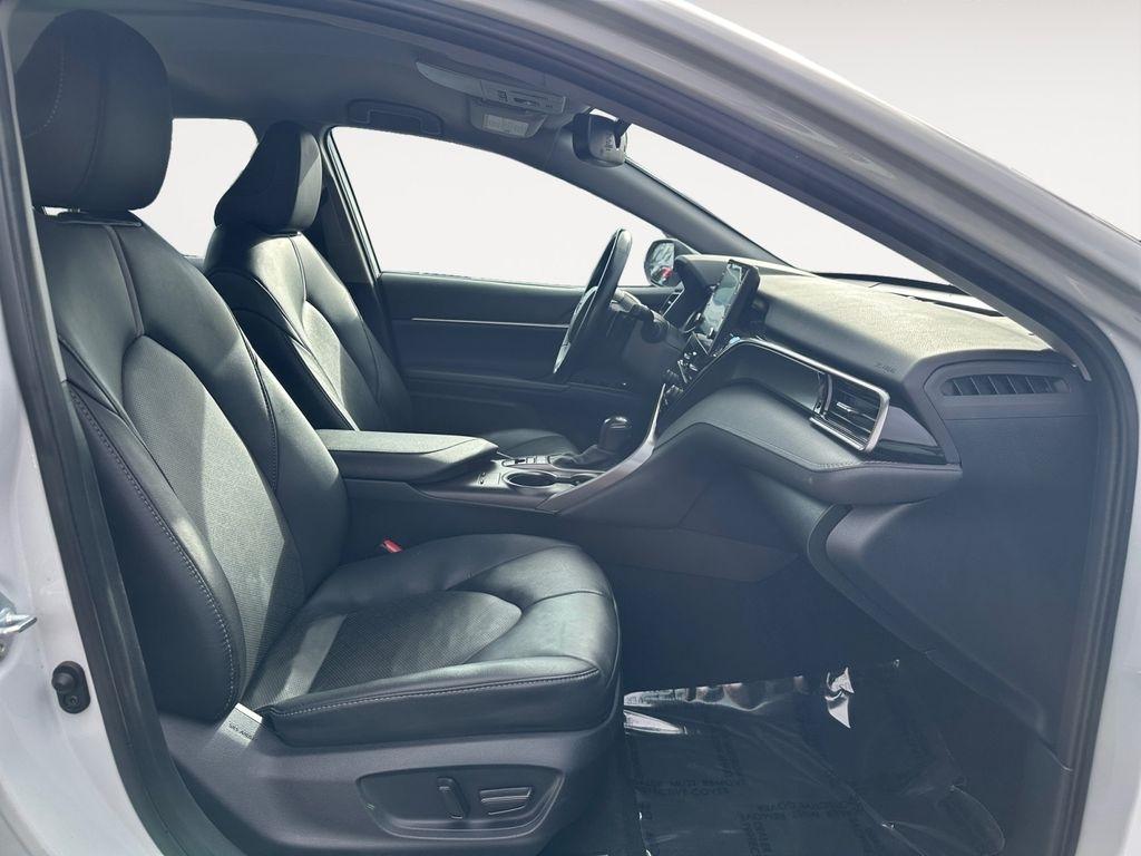 Toyota Camry  2024