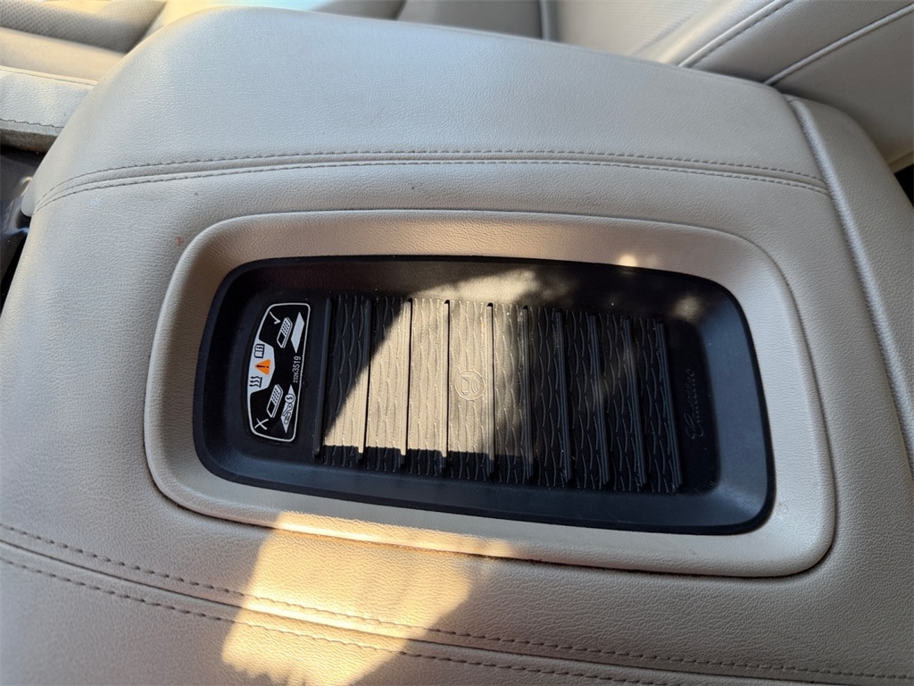 Cadillac Escalade ESV  2019 Cadillac Escalade ESV  2019