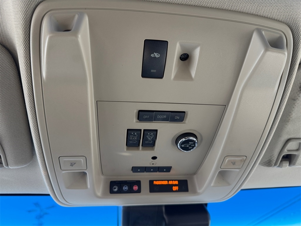 Cadillac Escalade ESV  2019 Cadillac Escalade ESV  2019