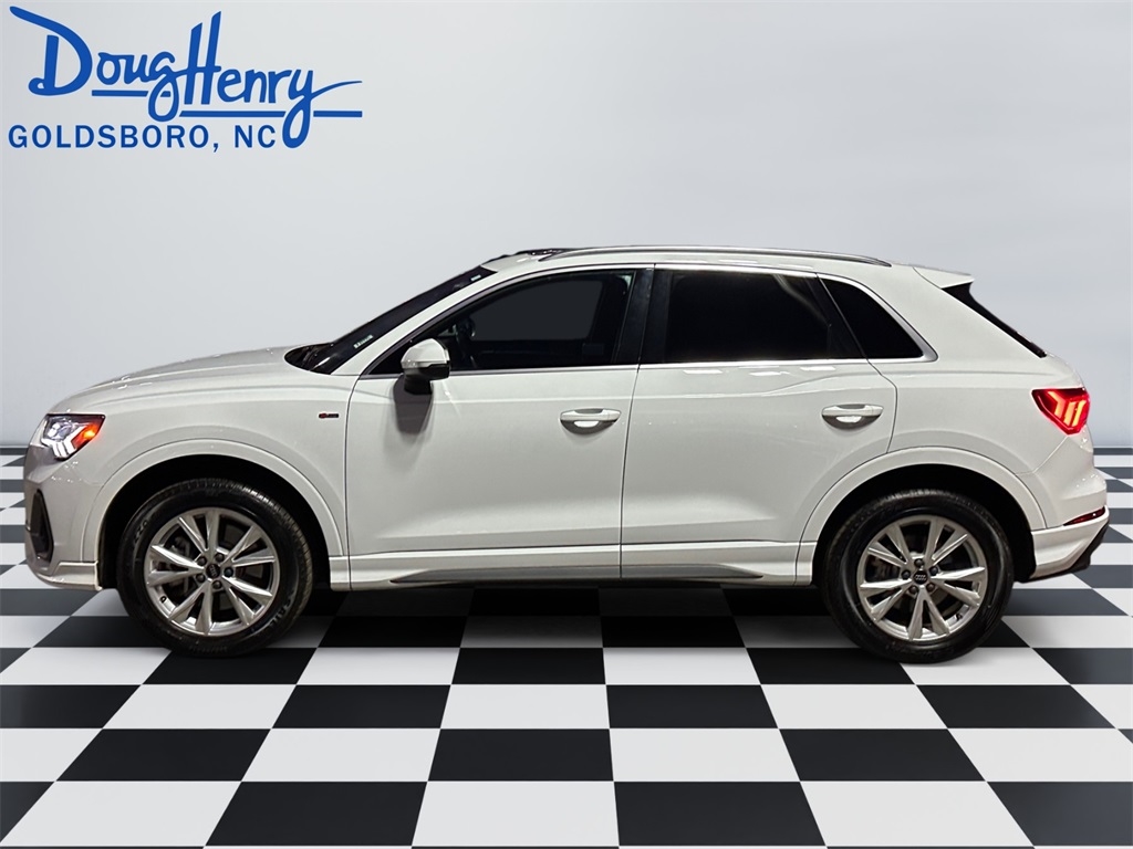 Audi Q3  2024 Audi Q3  2024