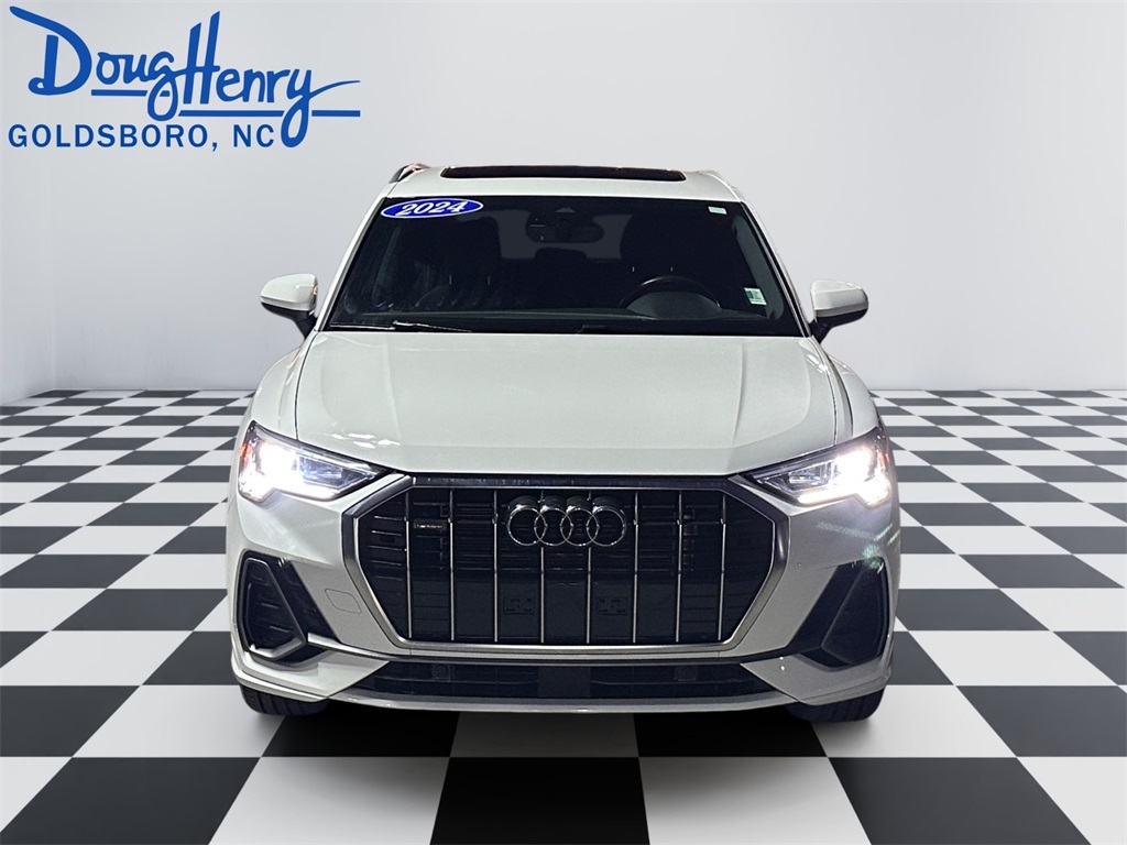 Audi Q3  2024 Audi Q3  2024