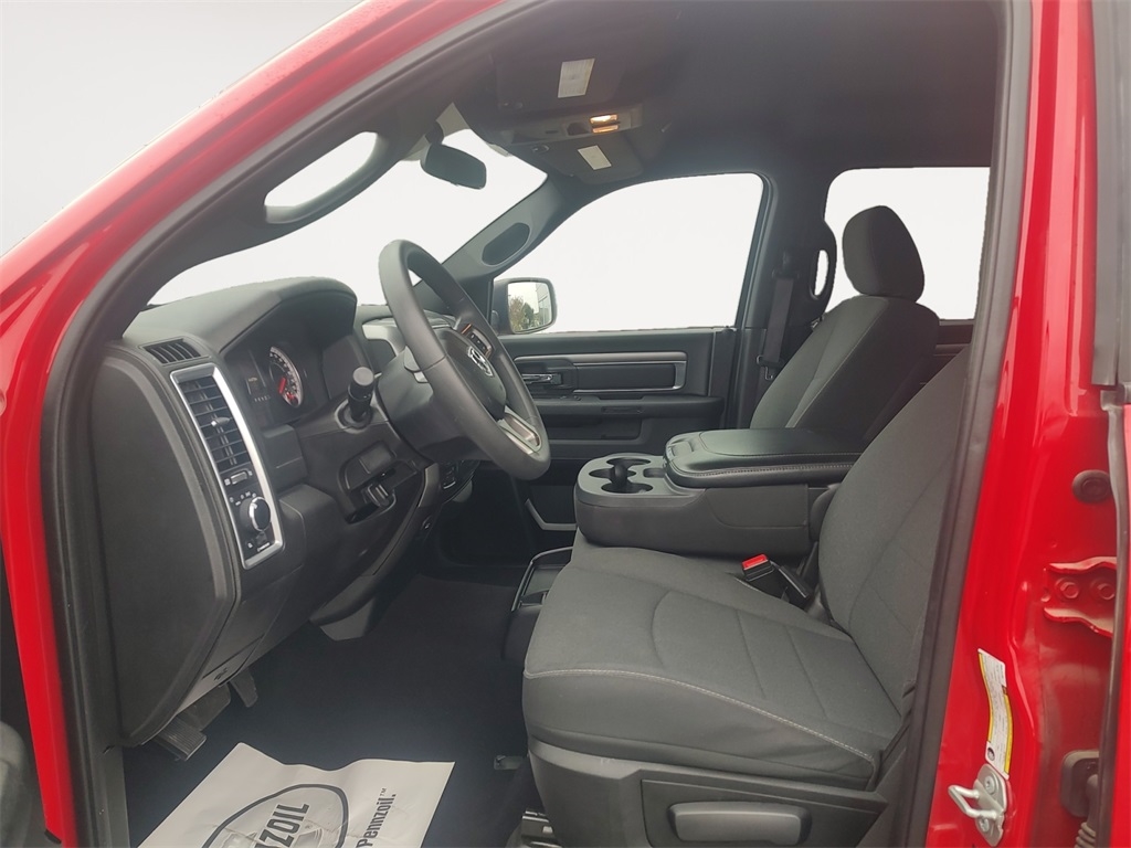 RAM 1500 Classic  2024 RAM 1500 Classic  2024