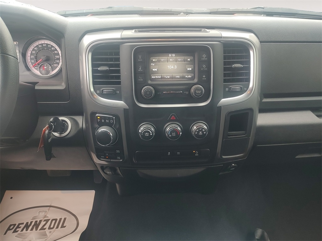 RAM 1500 Classic  2024 RAM 1500 Classic  2024