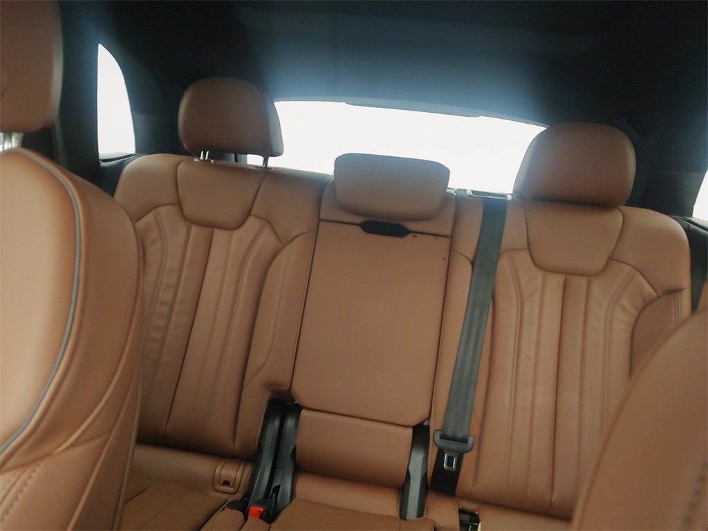 Audi Q5  2024 Audi Q5  2024