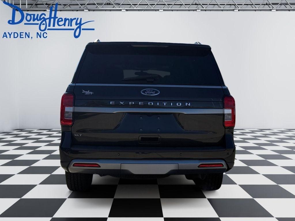 Ford Expedition  2022