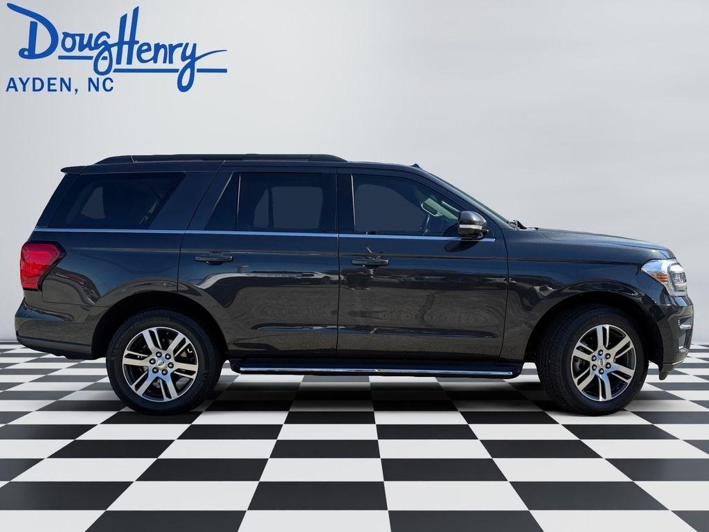 Ford Expedition  2022