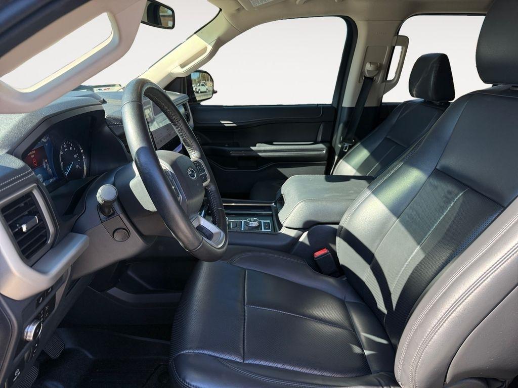 Ford Expedition  2022