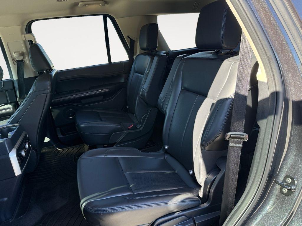 Ford Expedition  2022