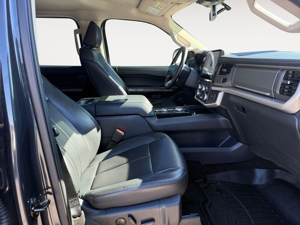 Ford Expedition  2022