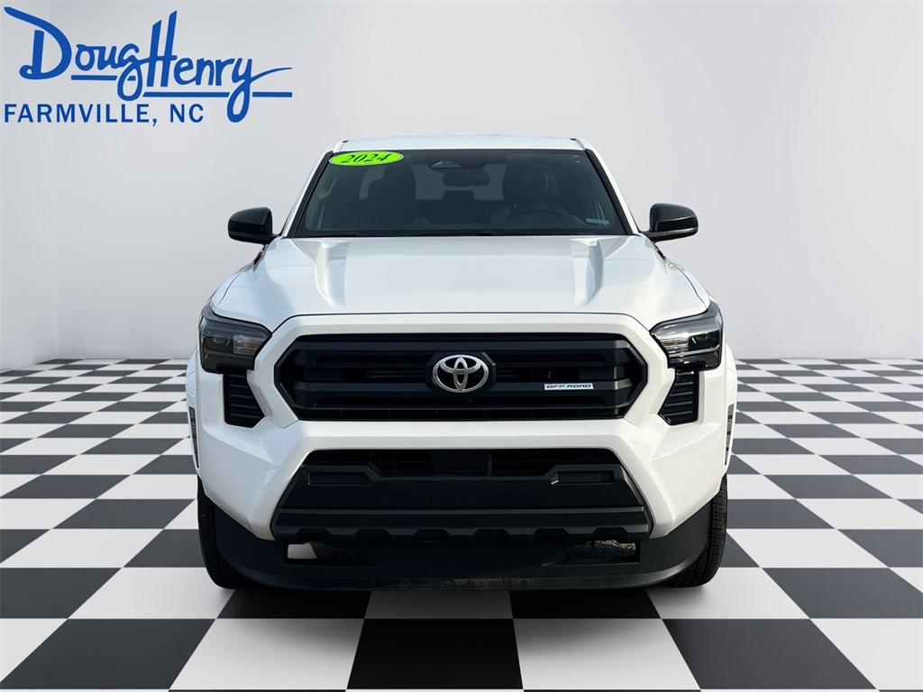 Toyota Tacoma 4WD  2024