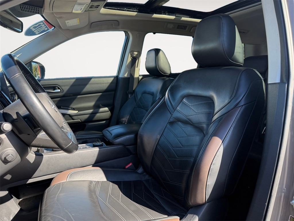 Nissan Pathfinder  2023