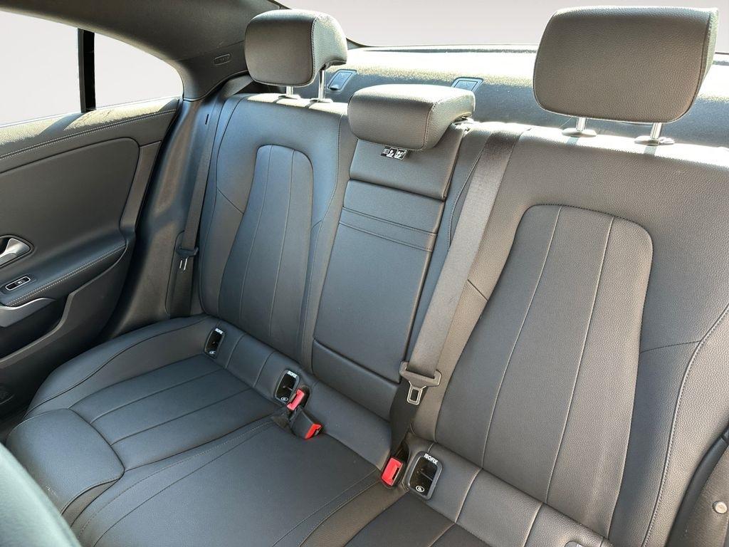 Mercedes-Benz CLA  2025
