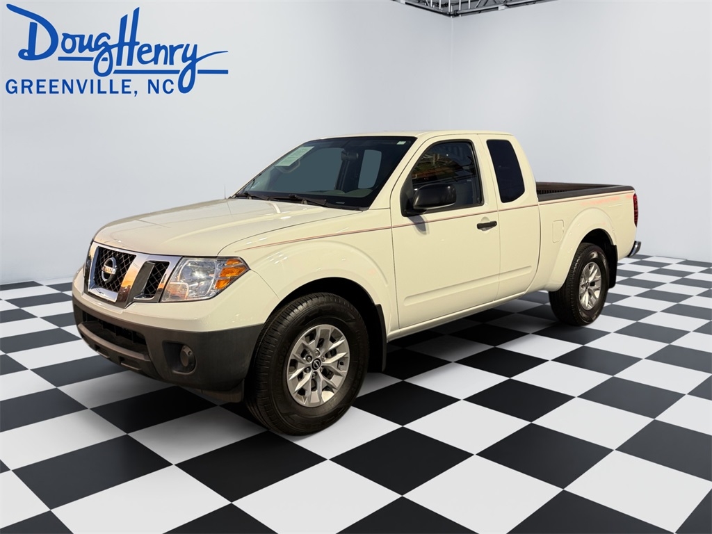 2021 Nissan Frontier S's photo