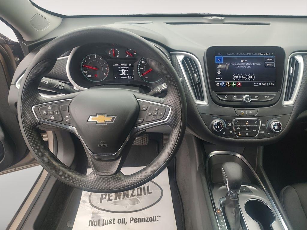 Chevrolet Malibu  2024